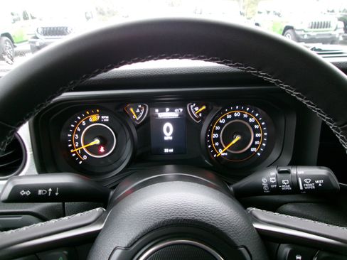 New 2026 Jeep Wrangler Sport AWD/4WD image 8