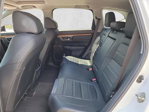 Used 2019 Honda CR-V Touring image 11