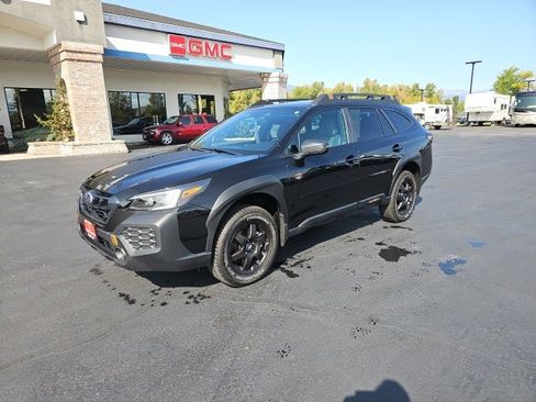 Used 2025 Subaru Outback Wilderness image 2