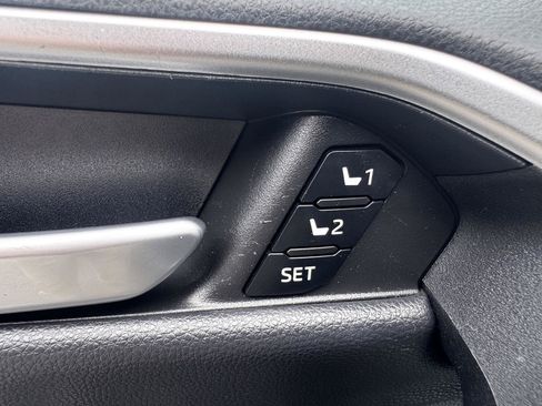 Used 2023 Toyota RAV4 Limited AWD/4WD image 18