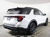 Used 2025 Ford Explorer ST image 5