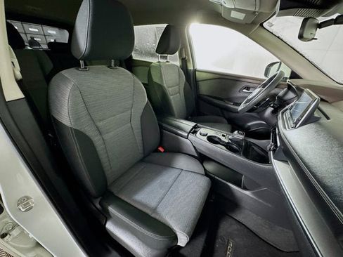 Certified 2023 Nissan Rogue SV AWD/4WD image 21