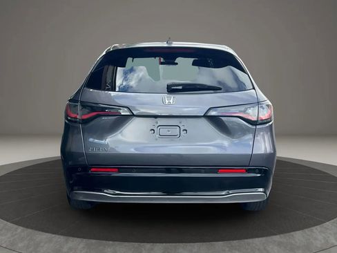 Used 2023 Honda HR-V EX-L image 7