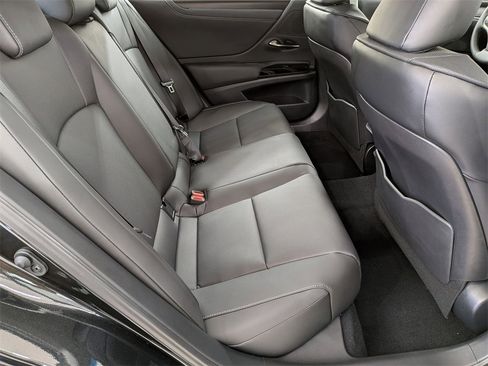 New 2025 Lexus ES 350 w/ Premium Package image 39