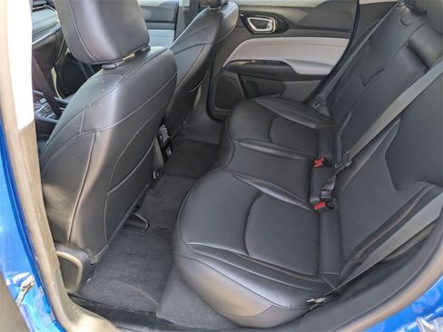 Certified 2022 Jeep Compass Limited image 50