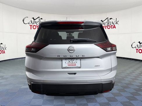 Used 2025 Nissan Rogue SV AWD/4WD image 7
