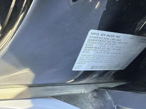 Used 2025 Audi Q5 2.0T Premium image 23