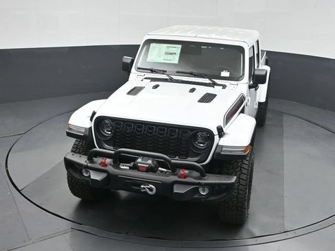 New 2026 Jeep Gladiator Rubicon AWD/4WD image 35
