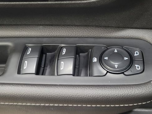 Used 2019 GMC Terrain Denali w/ Driver Alert Package II image 27