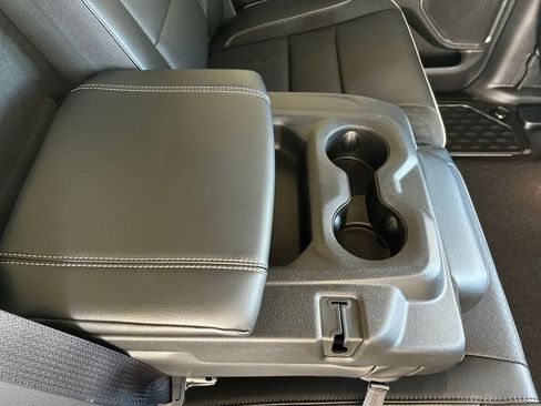 Used 2026 RAM 1500 Laramie AWD/4WD image 31