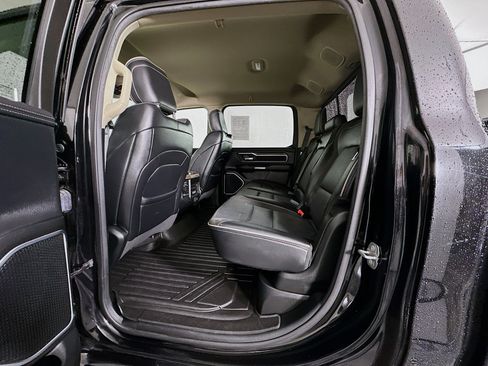 Used 2020 RAM 1500 Laramie image 27
