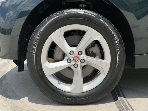 Used 2017 Jaguar F-PACE Premium AWD/4WD image 23