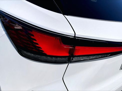 Certified 2024 Lexus RX 350 FWD w/ Technology Package image 27