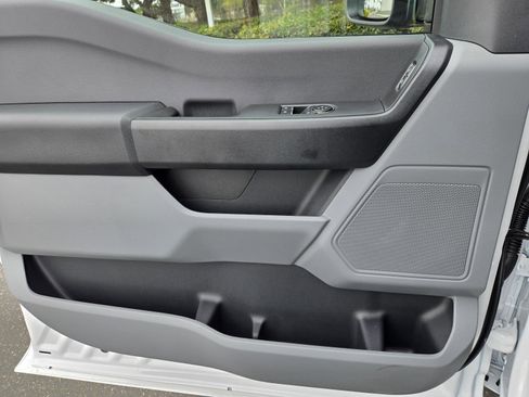 New 2026 Ford F250 XL w/ XL Chrome Package image 21