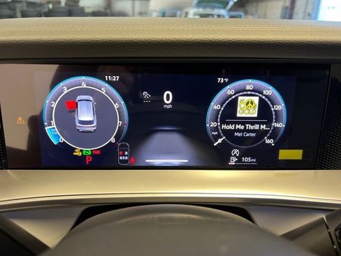 New 2026 Volkswagen Tiguan SE R-Line FWD image 16