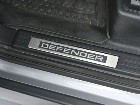 Used 2020 Land Rover Defender 110 X AWD/4WD image 15