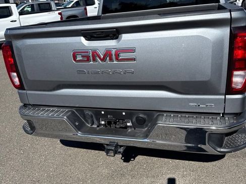 Used 2023 GMC Sierra 1500 SLE AWD/4WD image 11