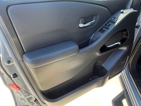 Used 2022 Nissan Frontier Pro-X w/ Pro-X Premium Package image 12