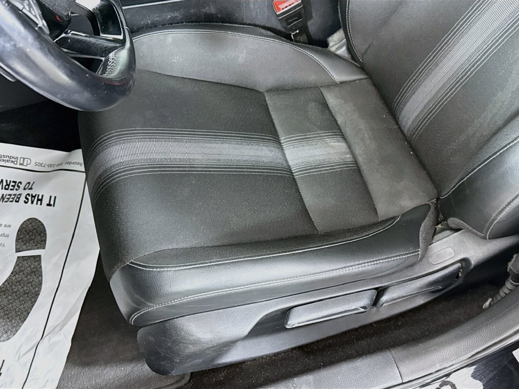 Used 2025 Honda Civic Sport image 19