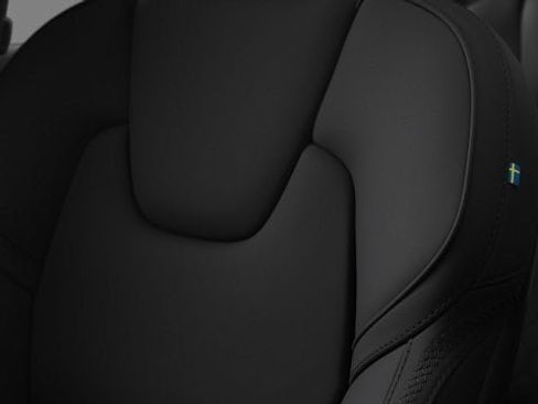 New 2026 Volvo XC90 B6 Plus w/ Protection Package Premier image 11