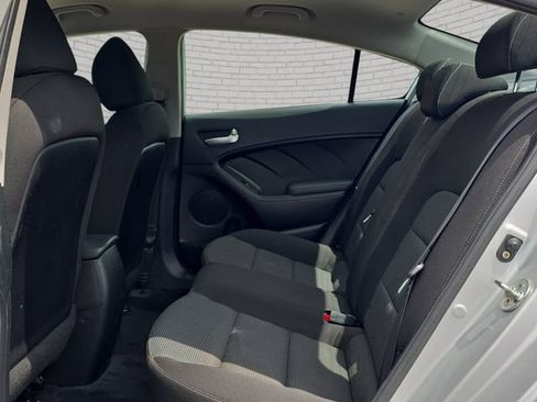 Used 2018 Kia Forte LX FWD image 14