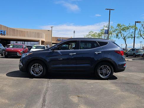 Used 2017 Hyundai Santa Fe Sport FWD image 9