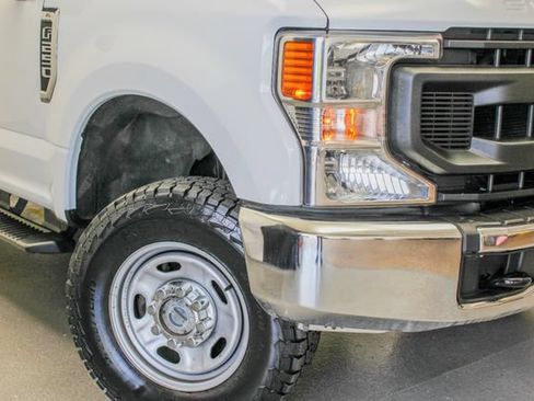 Used 2020 Ford F250 XL w/ Power Equipment Group AWD/4WD image 3