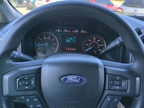 Used 2018 Ford F150 XLT image 29