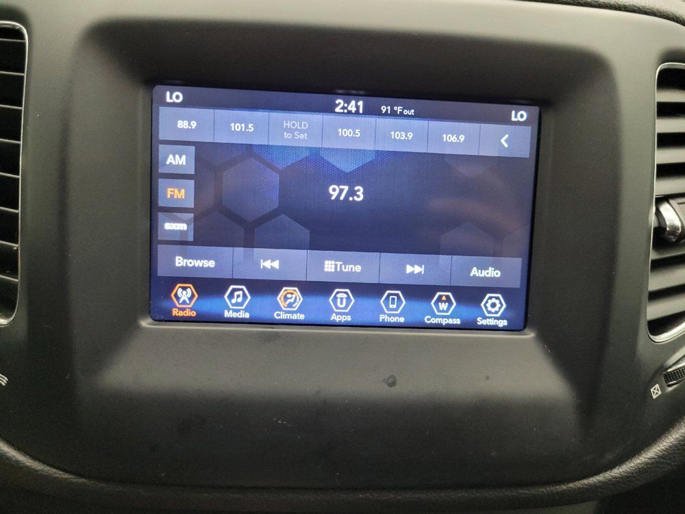 Used 2019 Jeep Compass Latitude w/ Popular Equipment Group AWD/4WD image 25