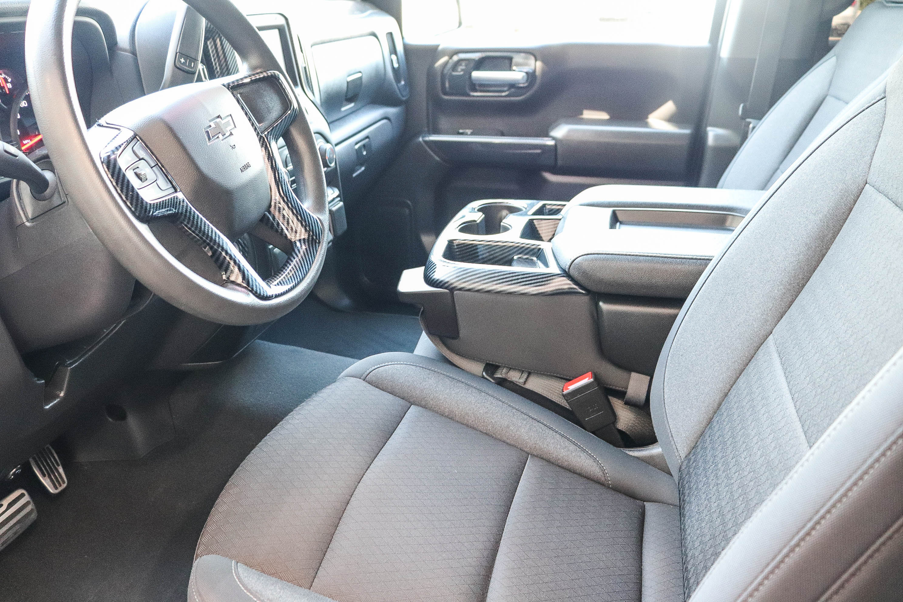 Used 2024 Chevrolet Silverado 1500 Custom Trail Boss w/ LPO, Dark Essentials Package AWD/4WD image 21