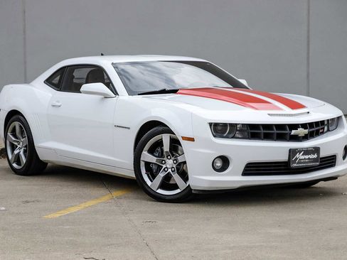 Used 2011 Chevrolet Camaro SS w/ RS Package image 7
