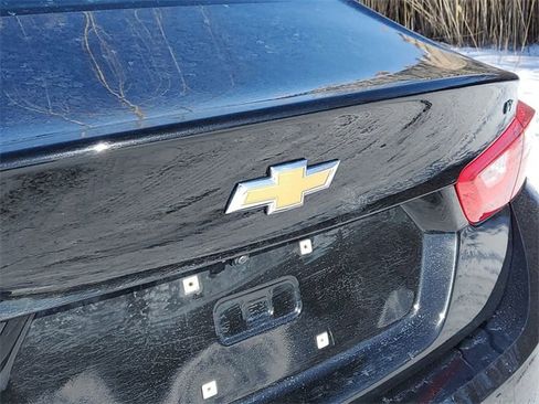Certified 2025 Chevrolet Malibu LT image 30