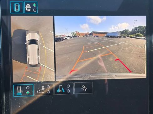 New 2026 GMC Yukon Denali w/ Advanced Technology Package AWD/4WD image 6