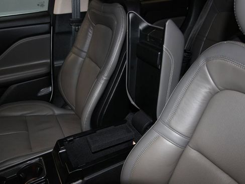 Used 2024 Lincoln Corsair Grand Touring w/ Equipment Group 302A image 25