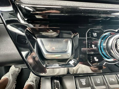 New 2026 GMC Sierra 2500 AT4 w/ AT4 Premium Plus Package image 52