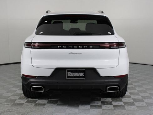 New 2026 Porsche Cayenne image 6