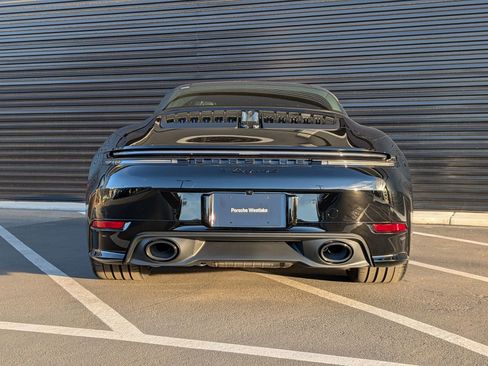 Used 2026 Porsche 911 Targa 4S image 10