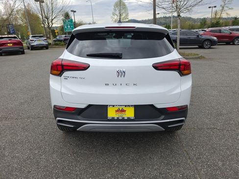 Used 2024 Buick Encore GX Preferred w/ Comfort Package image 8