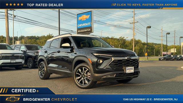 Used 2024 Chevrolet TrailBlazer ACTIV w/ Convenience Package AWD/4WD image 1