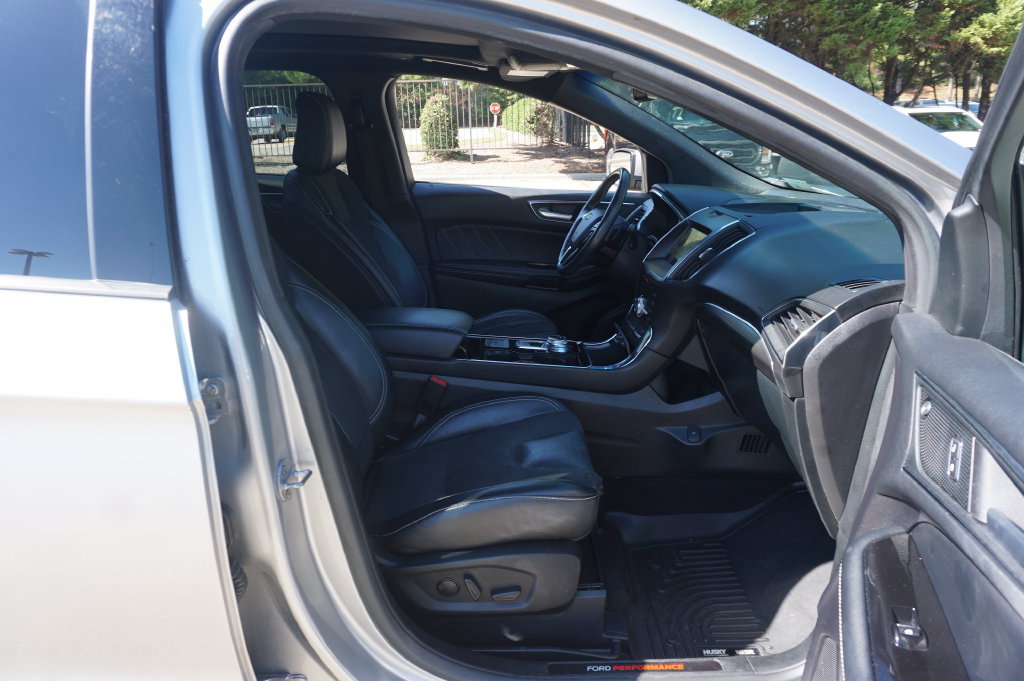 Used 2020 Ford Edge ST AWD/4WD image 18