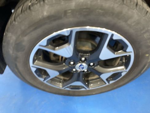 Used 2018 Subaru Crosstrek 2.0i Premium image 9