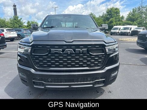 Used 2025 RAM 1500 Big Horn AWD/4WD image 3