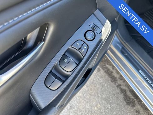 Used 2025 Nissan Sentra SV FWD image 10
