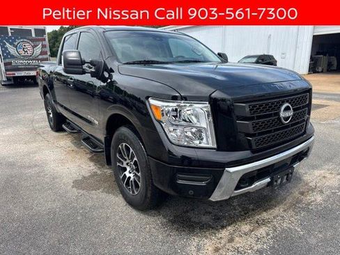 Certified 2024 Nissan Titan SV w/ SV Convenience Package AWD/4WD image 1
