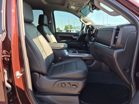 Used 2024 Chevrolet Silverado 2500 LTZ w/ LTZ Plus Package AWD/4WD image 31