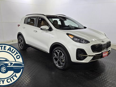Used 2022 Kia Sportage SX image 1