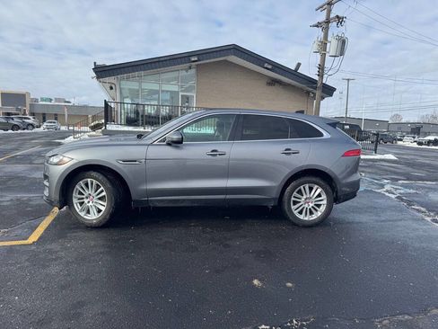 Used 2020 Jaguar F-PACE Prestige image 37