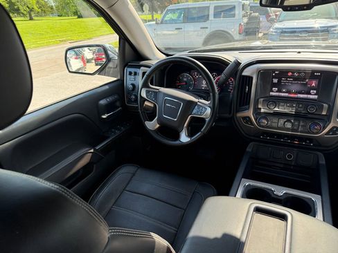 Used 2015 GMC Sierra 1500 Denali AWD/4WD image 25