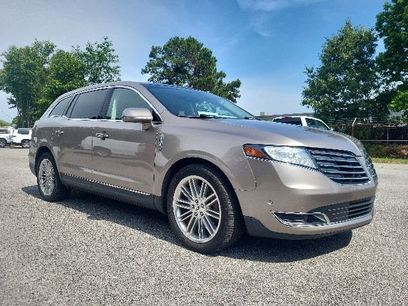 Used 2018 Lincoln MKT AWD w/ Technology Package