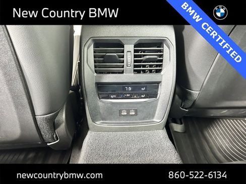Used 2025 BMW 330i xDrive Sedan w/ Premium Package image 29
